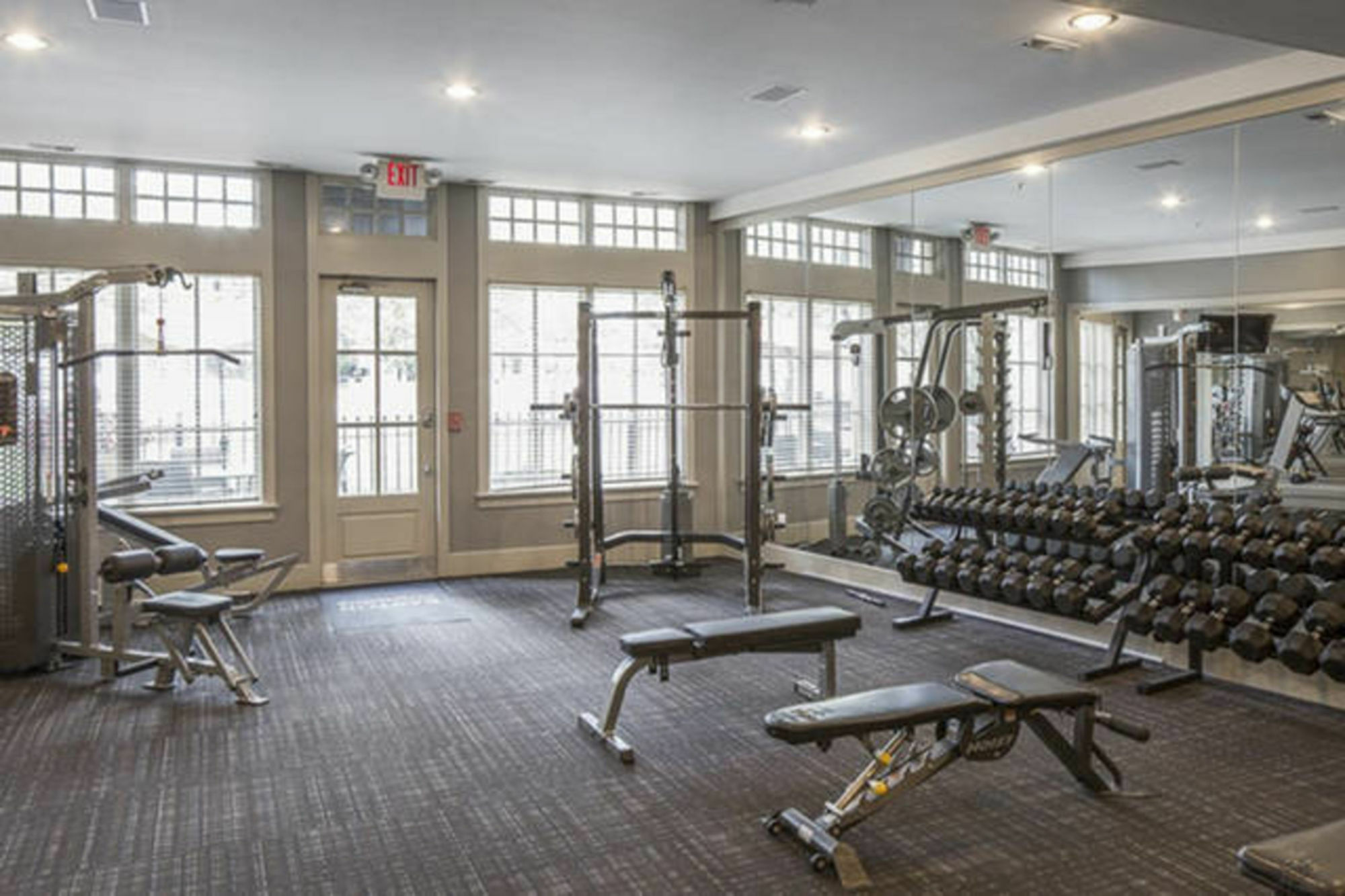 Bridgestreet At Easton Commons Aparthotel Кълъмбъс Екстериор снимка