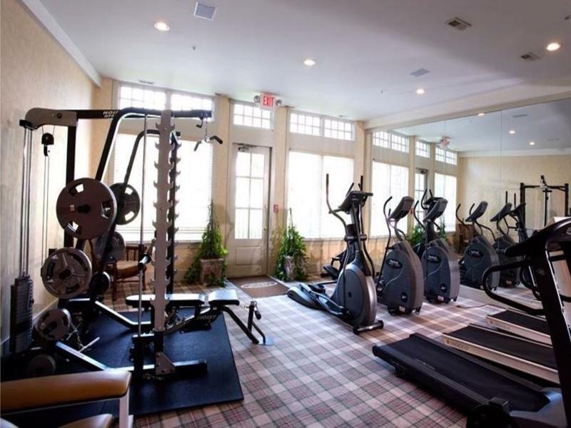 Bridgestreet At Easton Commons Aparthotel Кълъмбъс Екстериор снимка